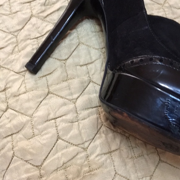 Gucci patent leather/suede booties. - Picture 8 of 8